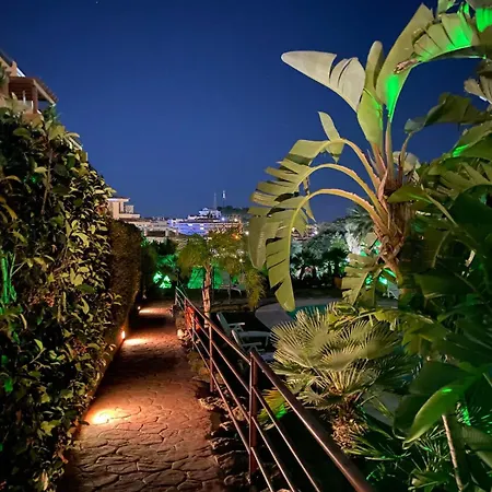 Luna-apartment With Pool-sea View Apartment Sitio de Calahonda