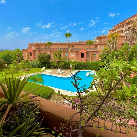 Luna-apartment With Pool-sea View Apartment